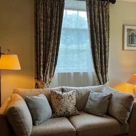 Plas Yn Yale With Mountain Views From All Windows Wrexham Exterior foto