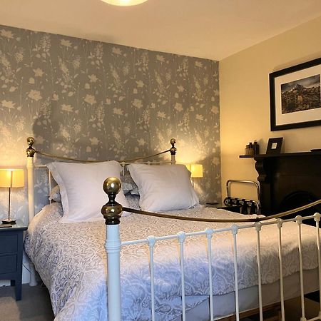 Plas Yn Yale With Mountain Views From All Windows Wrexham Exterior foto